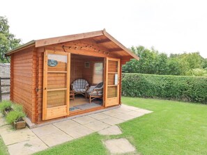 Property grounds - Loanview, Cornhill-On-Tweed (Cornhill-on-Tweed)