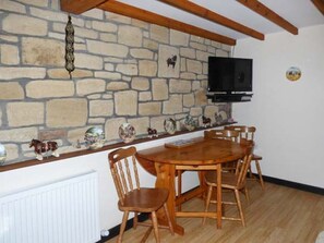 Dining - The Stable Retreat in Aislaby (Whitby)