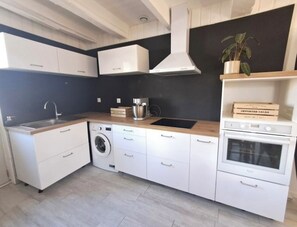 Private kitchen - Charming house in the heart of Auray's historic town center (Auray)