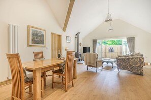 Dining - Old Farm Stables, Sparkford (Yeovil)