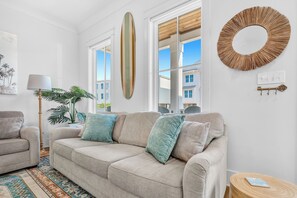 Living area - Luxury Beachside Home, 50 Steps To Beach, Gorgeous Pool, Gulf View, Sleeps 14 (Orange Beach)