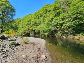 Beach - Elm Lodge, Lake District, 2bed (Keswick)
