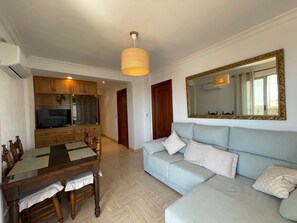 House, Smoking - Terrasol Madrid 9 in Torre del Mar (Velez-Malaga)