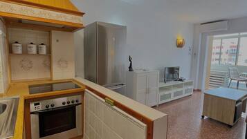 House | 1 bedroom