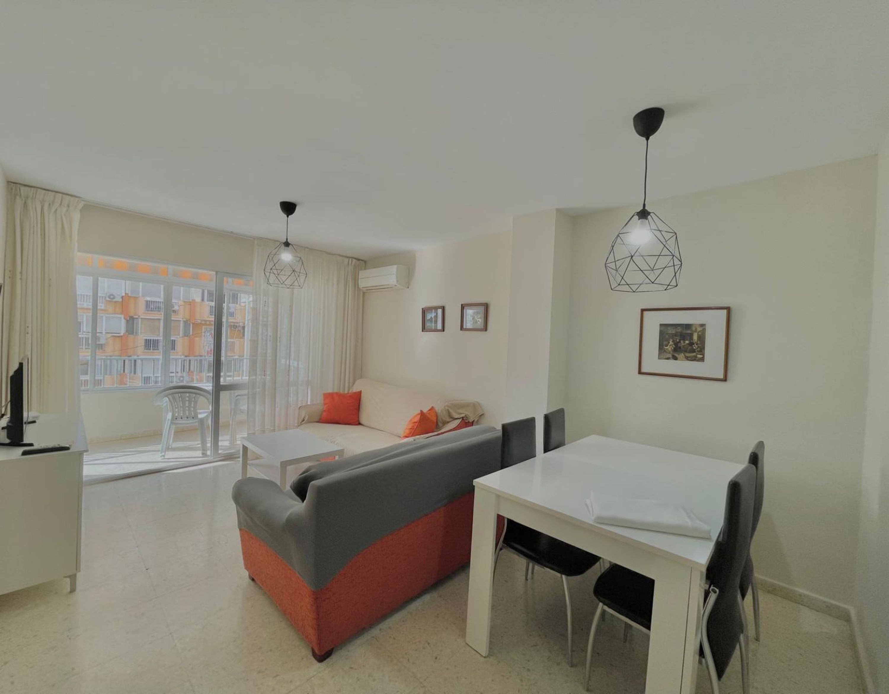 House | 2 bedrooms