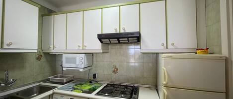House | 1 bedroom