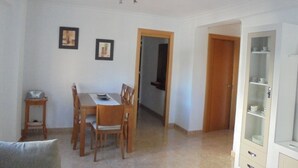 Rumah | 2 kamar tidur
