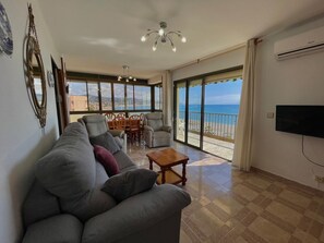Apartment | 2 bedrooms - Terrasol SAN Gerardo Sobre EL MAR (Velez-Malaga)