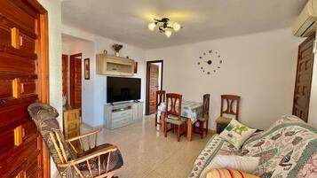 Casa, fumadors | 2 dormitoris