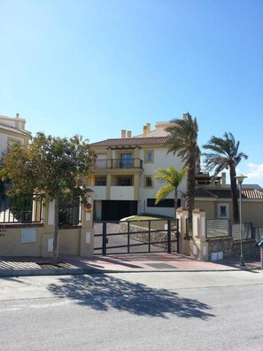 House - Terrasol Tico Baviera Golf LAS Carmelitas (Velez-Malaga)
