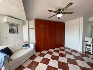 Studio - Terrasol Plazamar 4-9 (Velez-Malaga)