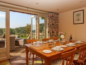 Dining - Sherway Coach House in Clyst Hydon (Cullompton)