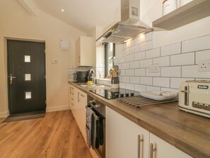 Private kitchen - Harbour View Retreat, Brixham (Brixham)