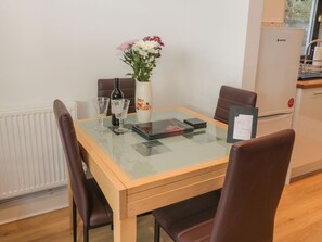 Dining - The Hideaway at Hollyoak, Belford (Belford)