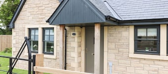 Gordon Lodge: A Charming Retreat