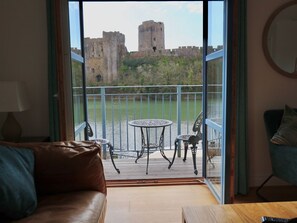 Interior - Ty Castell, Pembroke (Pembroke)