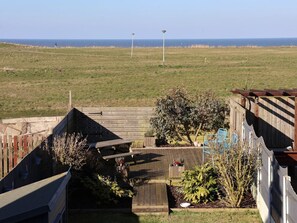 Terrace/patio - 48 Waxholme Road, Withernsea (Withernsea)