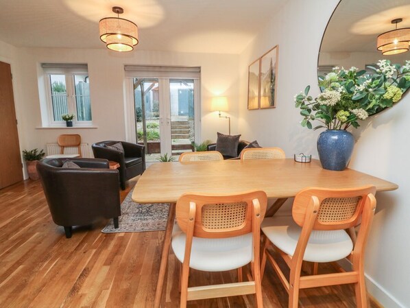 Dining - Reubens Cottage, Fremington, Devon (Barnstaple)