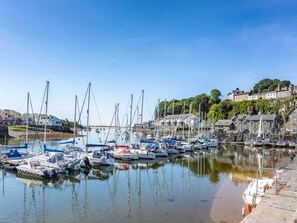 Marina - Harbour View, Porthmadog (Porthmadog)