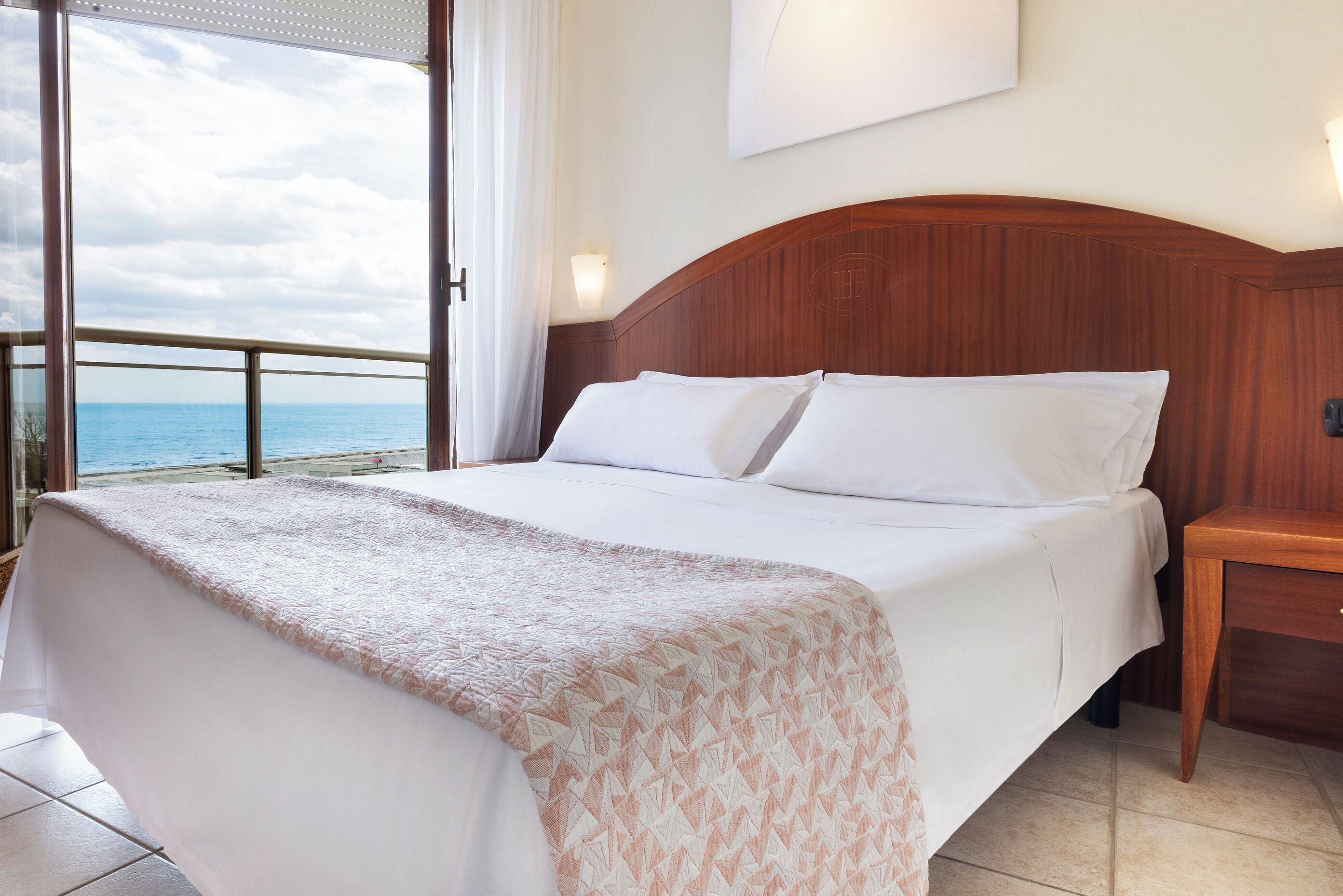 Suite familiar, balcó, vistes al mar