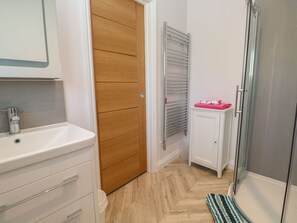 Shower - Greenside Studio, Praa Sands (Penzance)