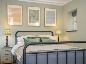 Room - Rose Cottage, Callington (Callington)