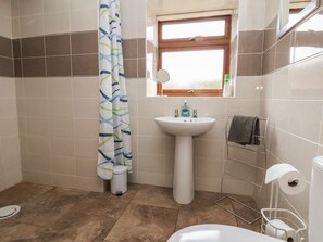 Shower - Lake View Cottage, Market Drayton (Market Drayton)