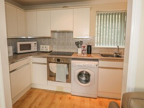 Private kitchen - Kingfisher House, Tintagel (Tintagel)