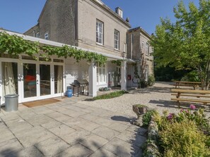 Terrace/patio - Milton Manor, Milton On Stour (Gillingham)