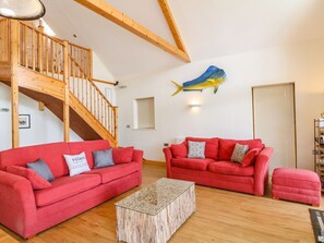 Living area - Dorado Lodge, Thorpe-on-the-Hill (Lincoln)