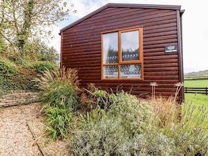 Property grounds - Orchard View, Tintagel (Tintagel)