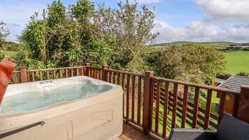 Baignoire à remous extérieure