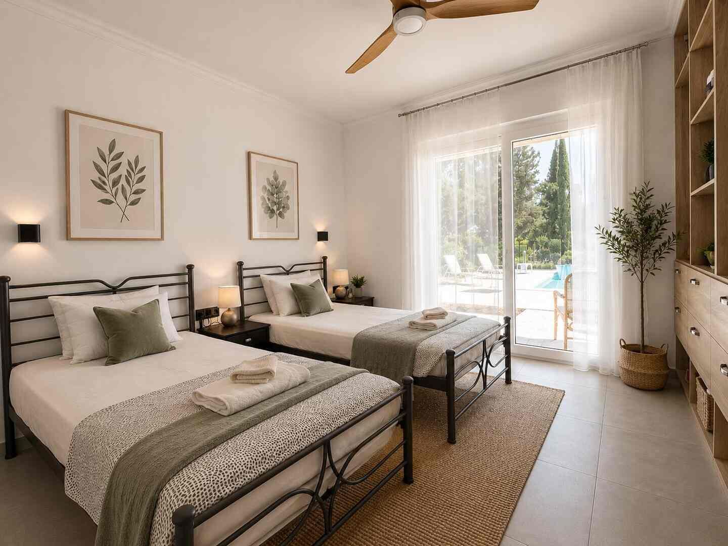 2 bedrooms, iron/ironing board, WiFi, bed sheets