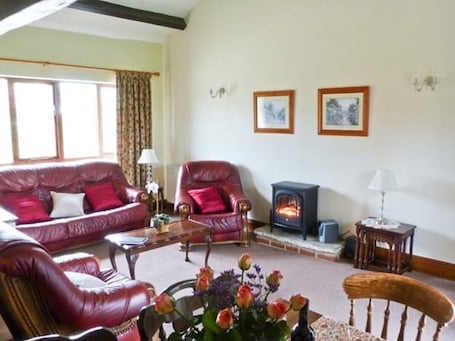 Living area. The Carthouse, Shorwell