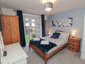 WiFi - 17 Costa Way, Pickering (Pickering)