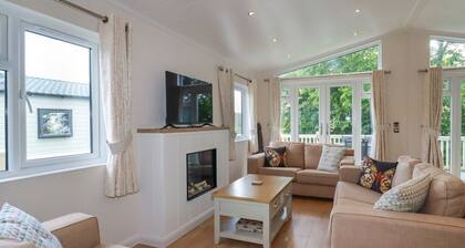 43 The Maples, Sticker