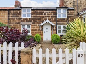 Exterior - Harrington Cottage, Marske-By-The-Sea (Redcar)