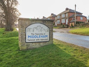 Property grounds - Middle Cottage, Middleham (Leyburn)