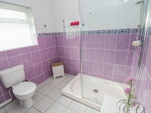 Shower - Ashdown House, Saundersfoot (Saundersfoot)