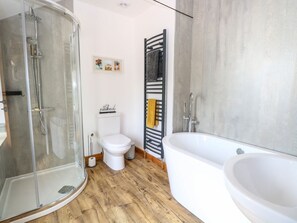 Shower - Cobblers Barn, Potter Heigham (Repps With Bastwick)