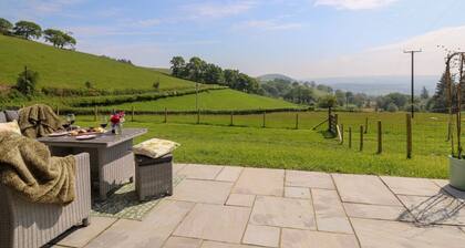 Dol Blodau by Newbridge-On-Wye