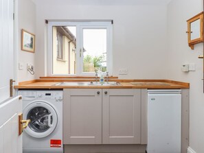 Interior - Hole Park is in Clawton, Devon (Holsworthy)