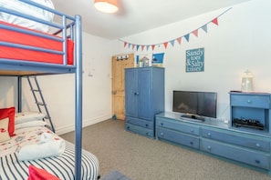 WiFi - Dringarth: Cozy Retreat in Tenby (Tenby)