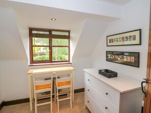 Interior - Old Town Cottage, Stratford-Upon-Avon (Stratford-upon-Avon)