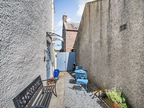 Outdoor dining - Priory Walk, Whithorn (Newton Stewart)