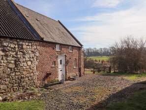 Exterior - The Bothy: A Charming Retreat (Berwick-upon-Tweed)