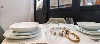 Kingfisher Cottage in Ottinge in Kent