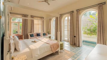 Luksushuvila, parveke, näköala puutarhaan