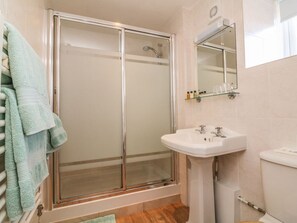 Shower - Upper Barn Cottage, Wootton Courtenay (Minehead)