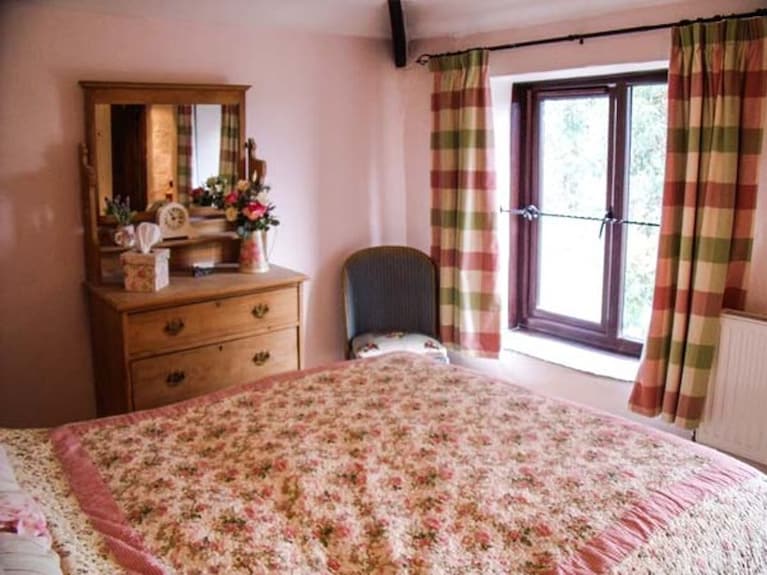 Charming Groom Cottage Retreat In Bude - Stratton
